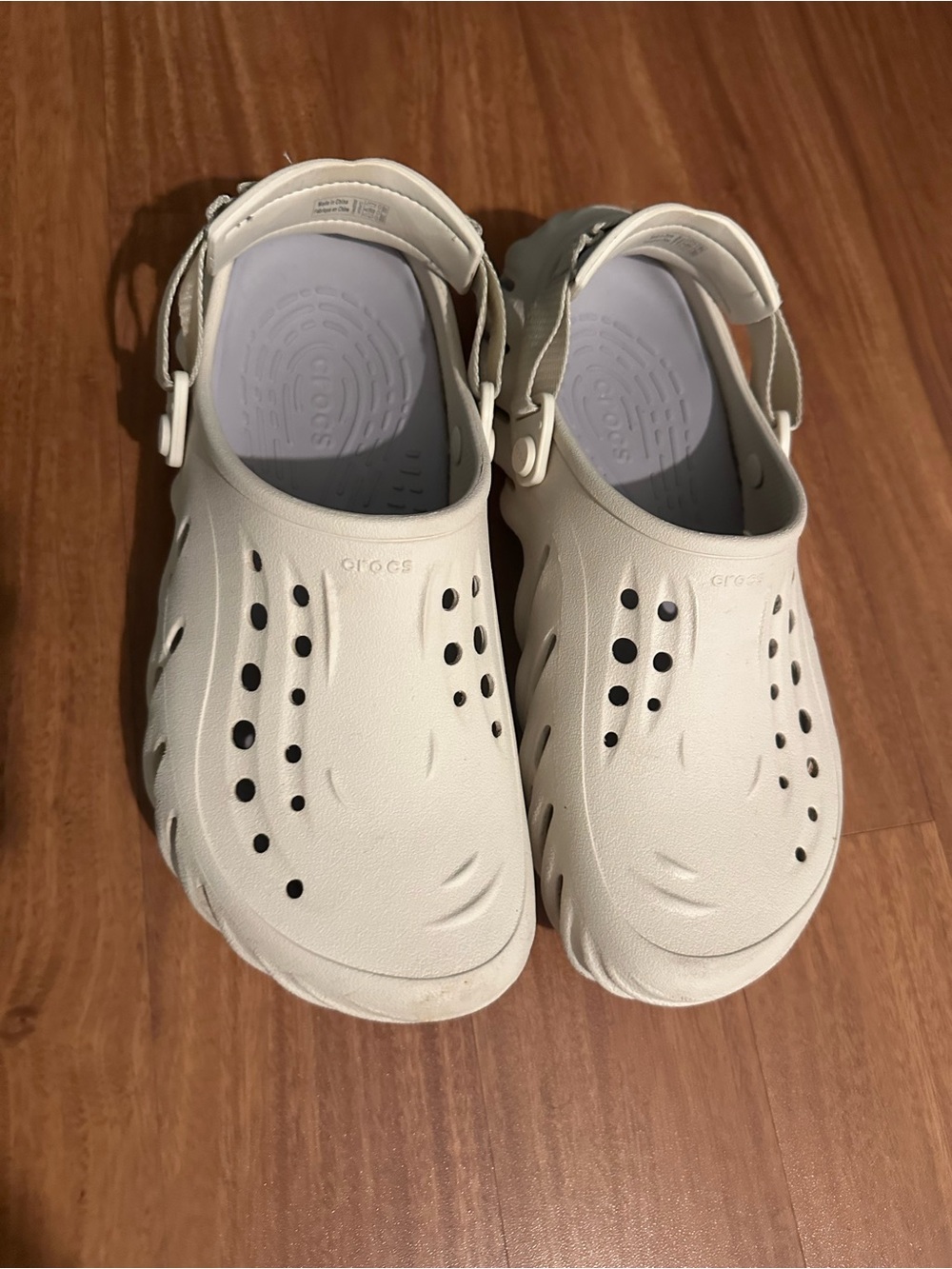 Crocs Echo Clog Mens 10 Womens 12 Cream Bone Slip On Unisex - Preowned